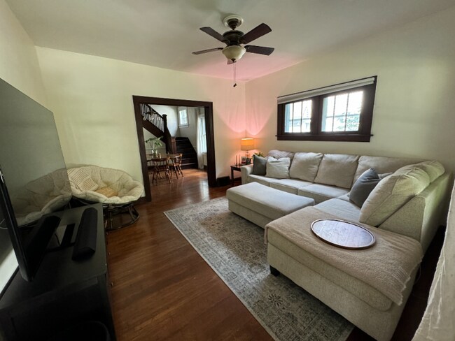 Foto del edificio - 336 N Lesley Ave