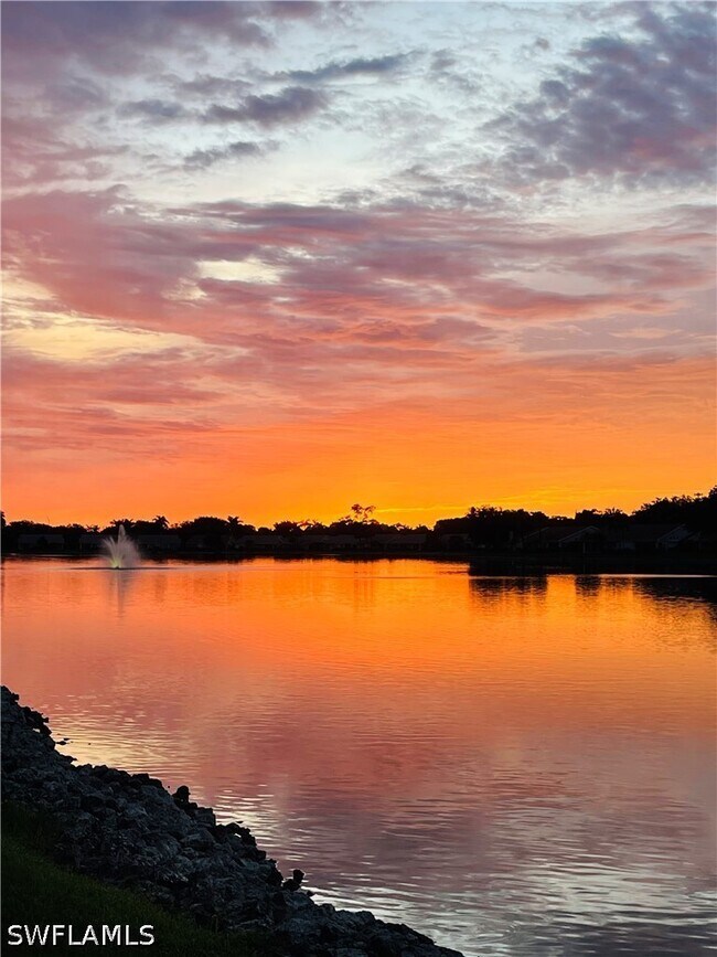 Foto del edificio - 2841 Citrus Lake Dr