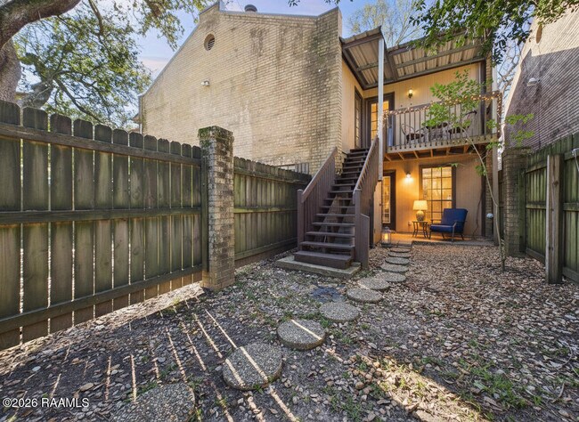 Building Photo - 446 Failla Rd