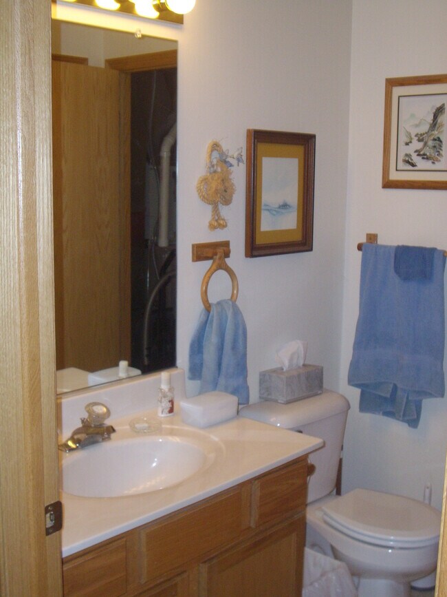 Foto del edificio - 3563 E Meadows Pl