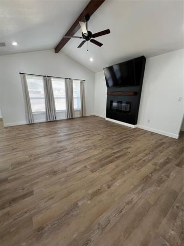 Foto del edificio - 7017 Coldwater Dr