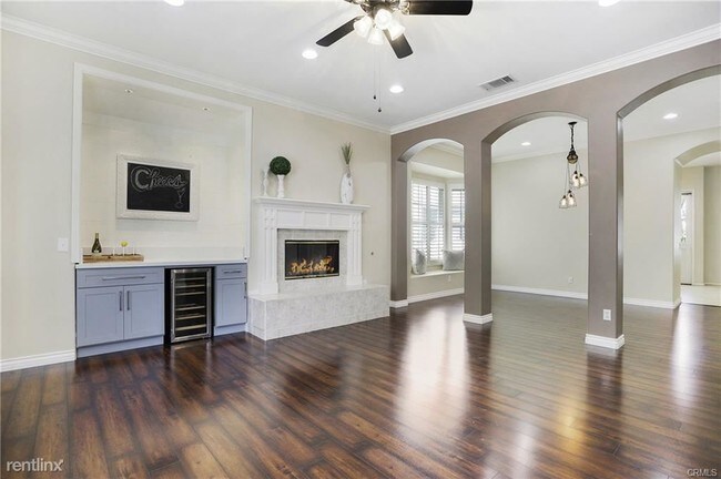 Building Photo - 4 br, 2.5 bath House - 67 Turnbury Ln