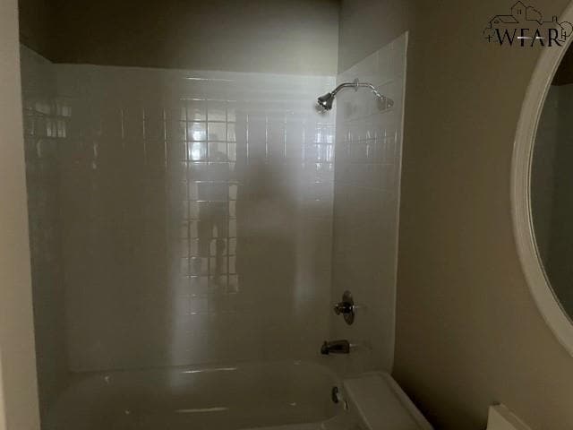 Building Photo - 2803 Roanoke Dr