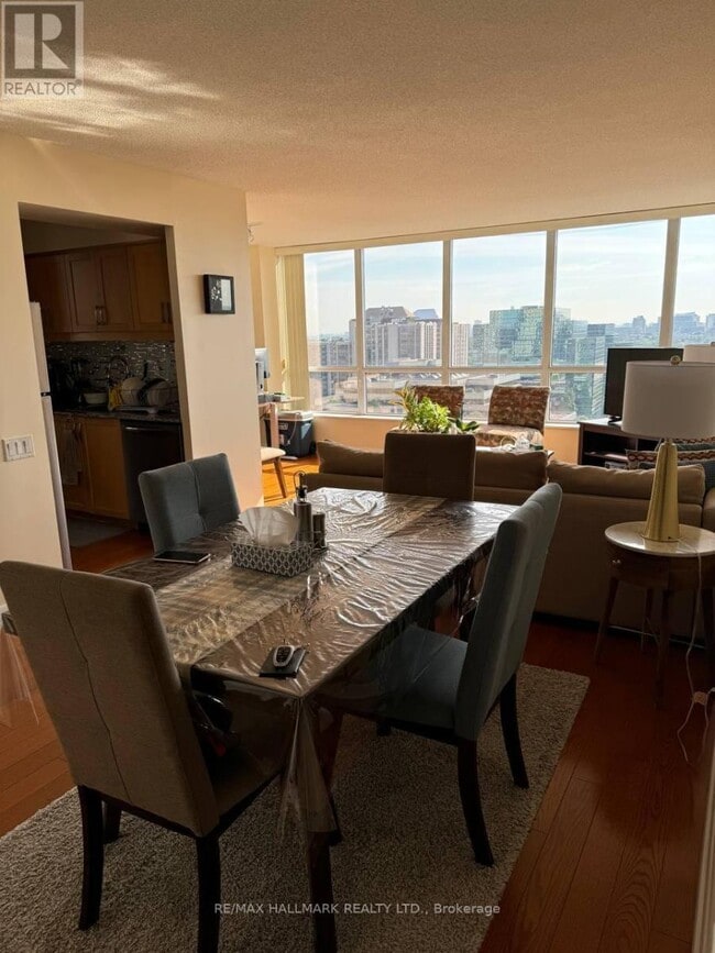 Building Photo - 33 Sheppard Ave E