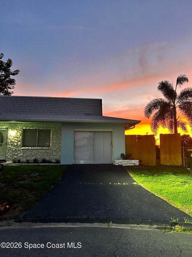 Building Photo - 437 Via Palermo Ct