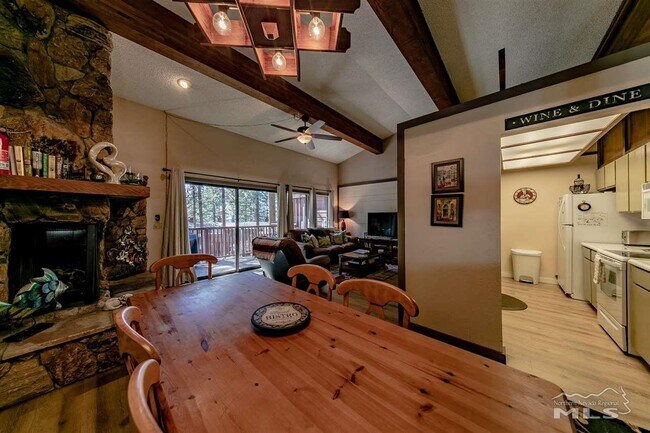 Foto del edificio - 600 US-50