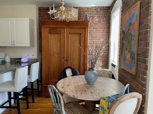 Foto del edificio - 1778 Beacon St