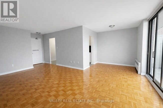 Building Photo - 35 Confederation Dr