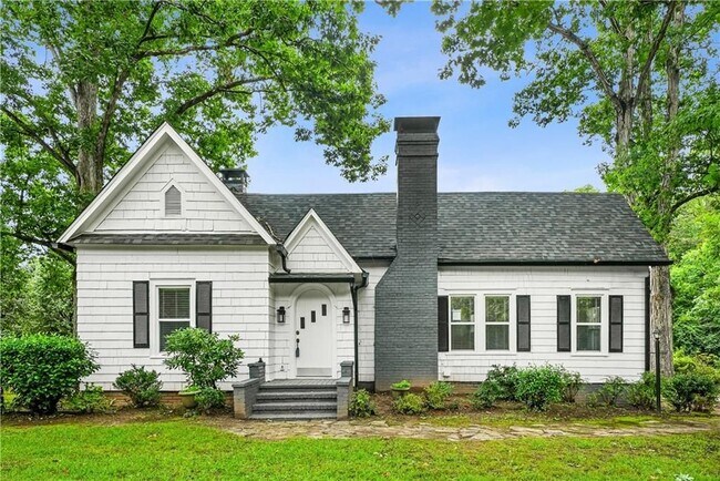 Building Photo - 5383 Tilly Mill Rd