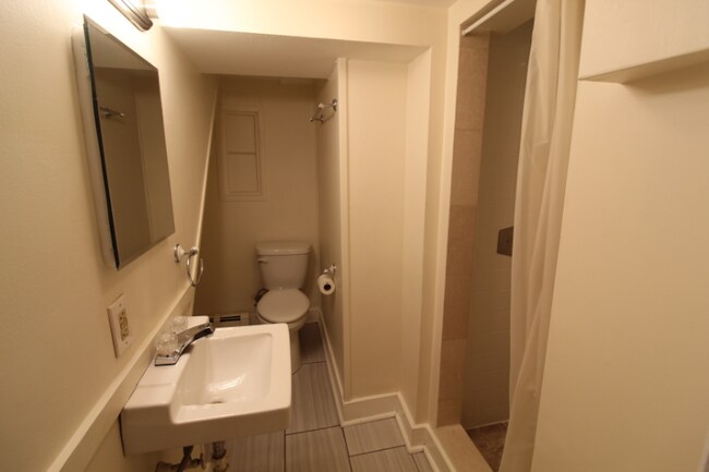 Foto del edificio - 53 Putnam Ave