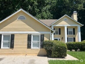 Building Photo - 3004 Kenville Ln