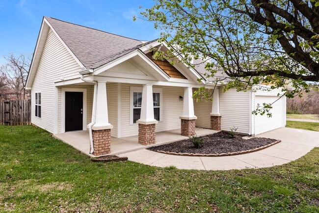 Foto del edificio - 2437 Pleasant Springs Ln