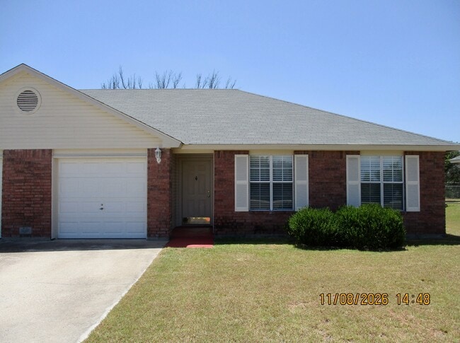 Building Photo - 179 Armadillo Ln