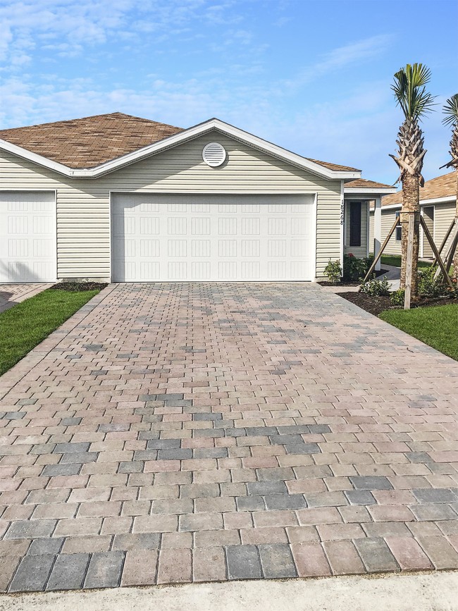 Building Photo - 18266 Minorea Ln