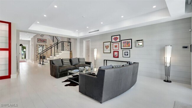 Foto del edificio - 739 5th Ave N