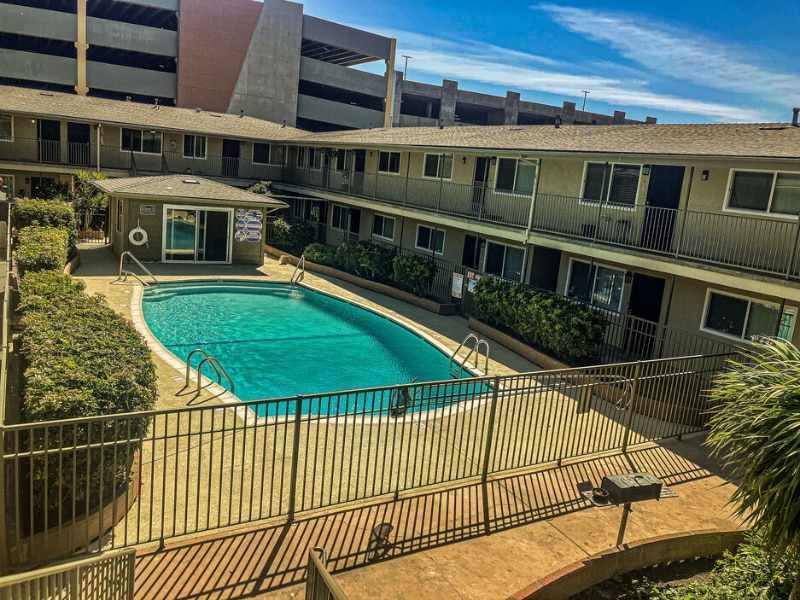 Foto principal - 330 Roosevelt St