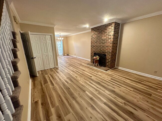 Foto del edificio - 107 Arcadia Ln