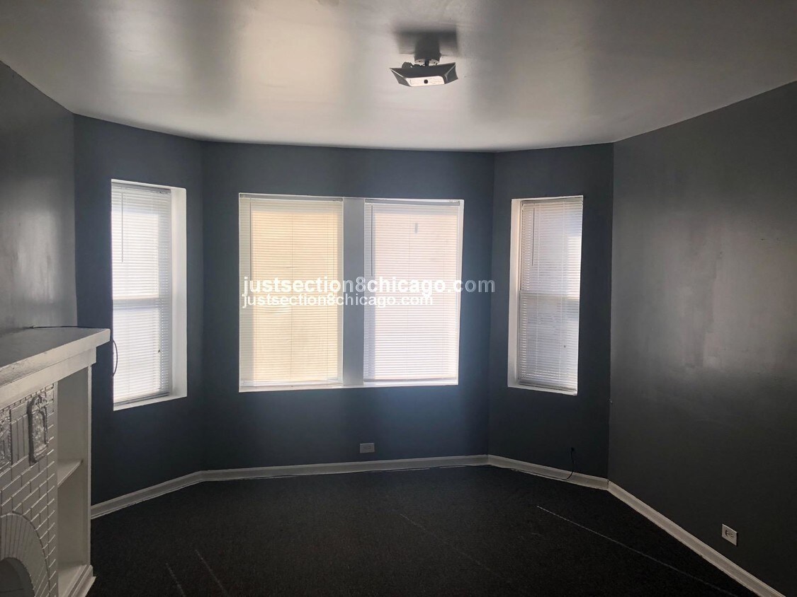 Foto principal - 1250 S Karlov Ave