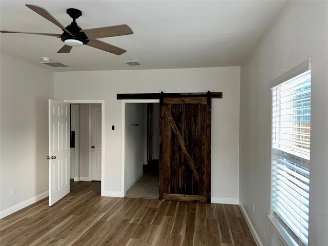 Foto del edificio - 2817 Steepleridge Cir