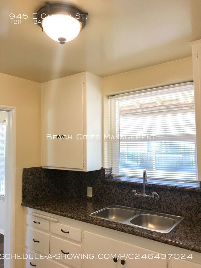 Foto del edificio - 945 E Carson St
