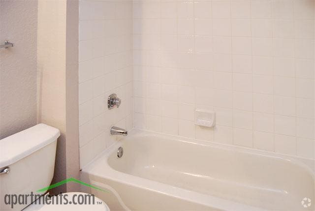 Bathroom - 89 East