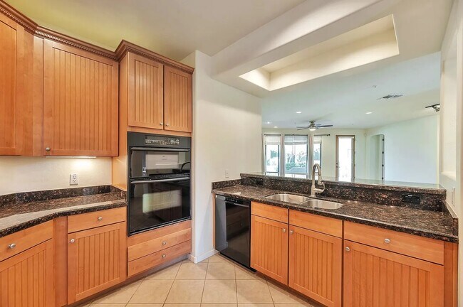 Kitchen - 13300 E Via Linda