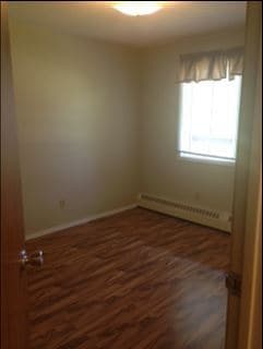 Building Photo - 1 Bed 1 Bath Unit in Olds, AB