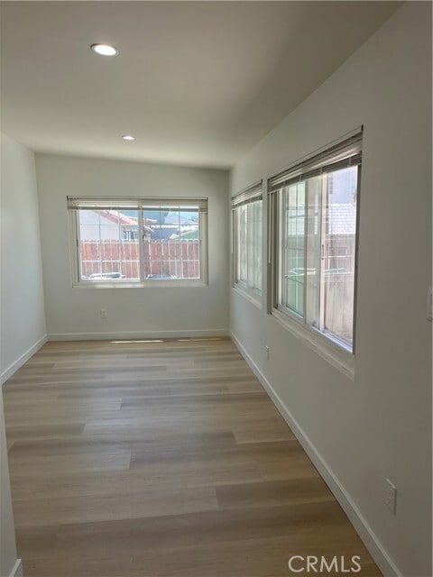 Foto del edificio - 10517 Firmona Ave