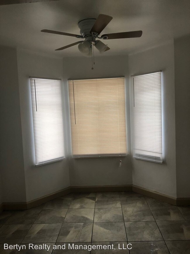 Foto del edificio - 3 br, 1.5 bath House - 19326 Roselawn