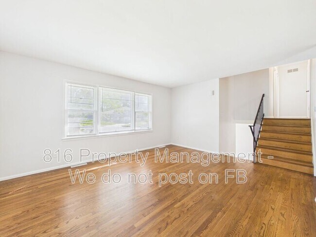 Foto del edificio - 7800 E 91 St