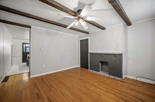 Building Photo - 4829 Hatfield St