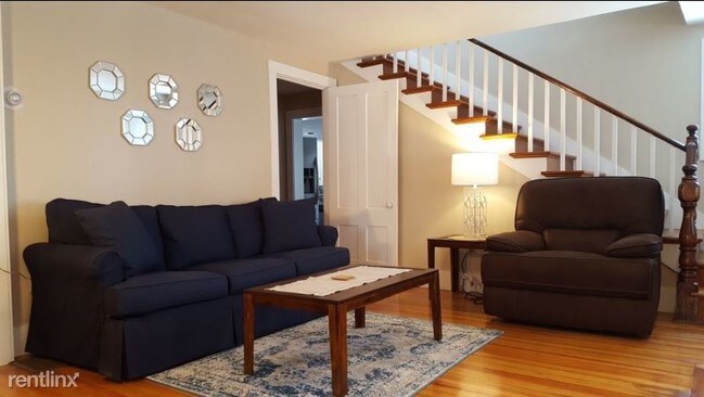 Foto del edificio - 3 br, 2 bath House - 217 Stones Point Rd