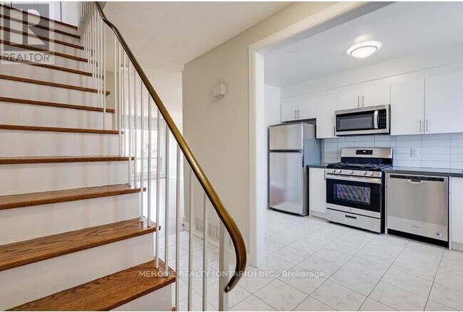 Photo du bâtiment - 160 Cactus Ave