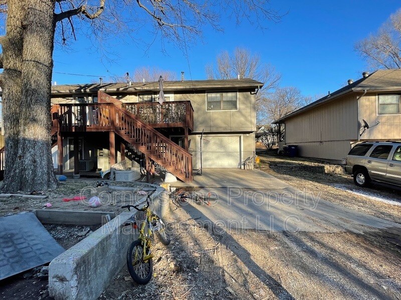 Foto principal - 719 Locust St