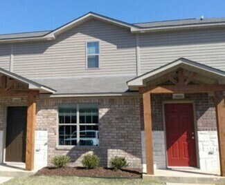 Building Photo - 18029 Loring Ln