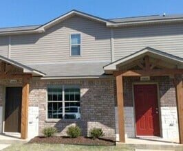 Building Photo - 18029 Loring Ln