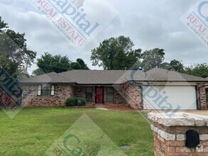 Building Photo - 2309 Celina Dr