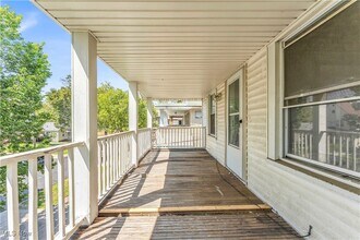 Building Photo - 16115 Arcade Ave