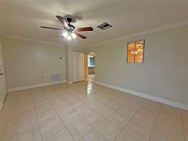 Foto del edificio - 9239 Dresden Ln