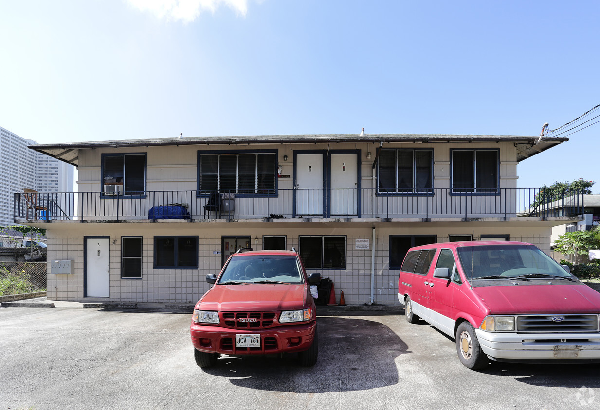 Building Photo - 1515 Enos Ln