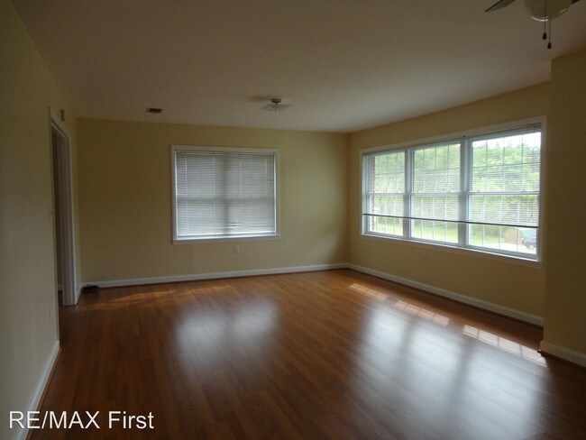 Foto del edificio - 3 br, 1 bath House - 2952 Ellejoy Road