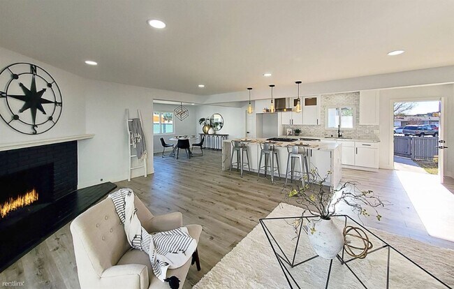 Foto del edificio - 3 br, 2 bath House - 705 Jay Circle