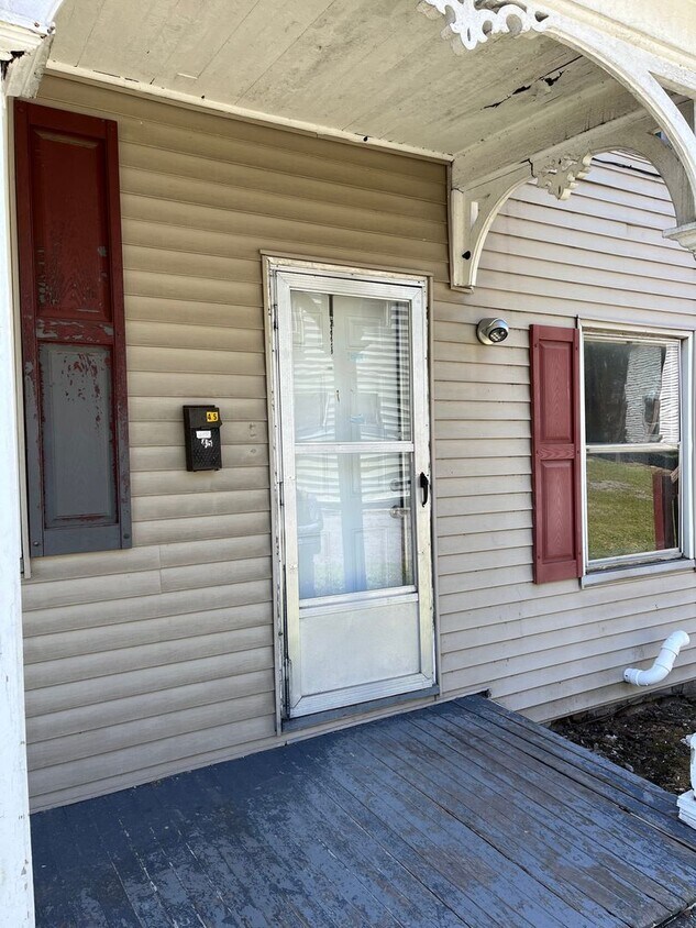 3945 Catawissa Ave Unit 45, Sunbury, PA 17801 Room for Rent in