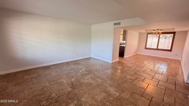 Building Photo - 11027 N 41st St