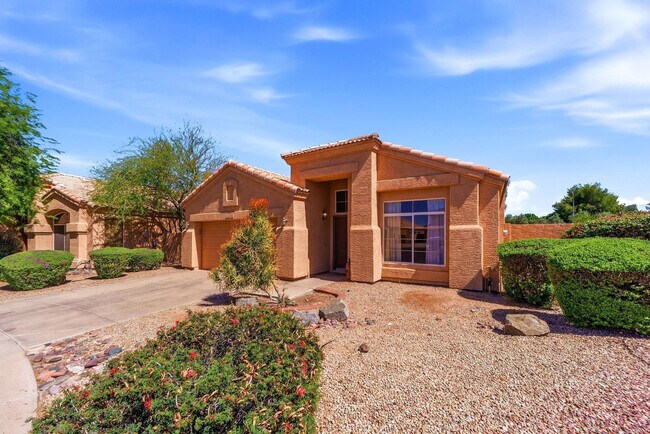 Building Photo - 6420 W Megan Ct