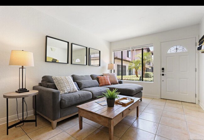 Foto del edificio - 4966 Waring Rd
