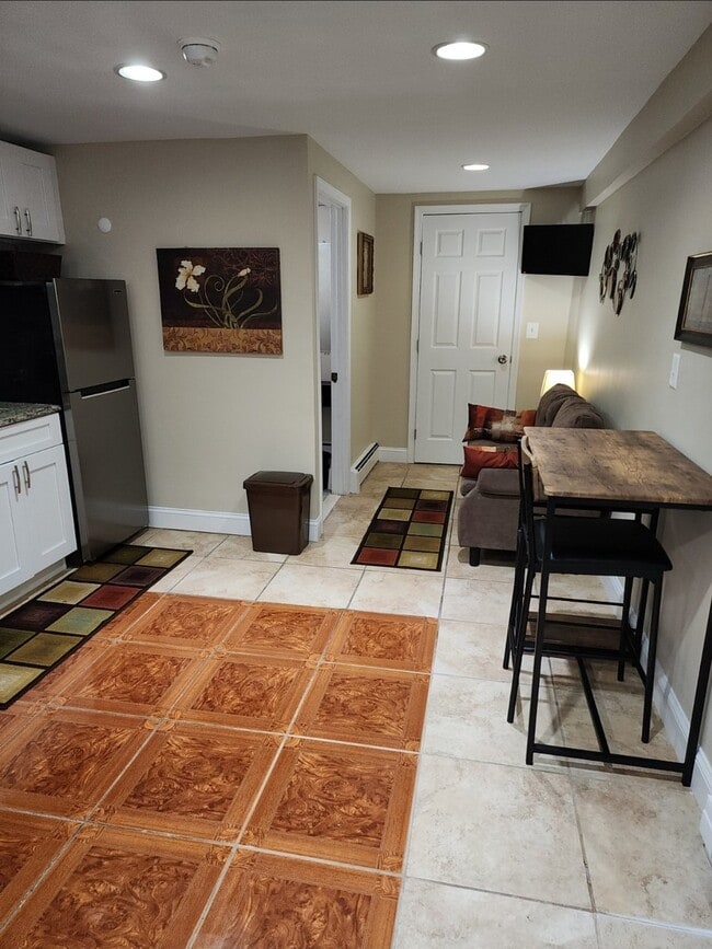 Building Photo - 12809 E Shelby Ln