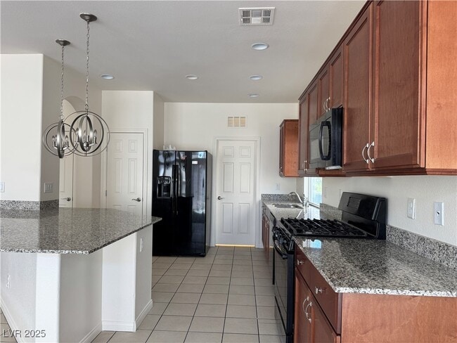 Building Photo - 7158 Black Sage St