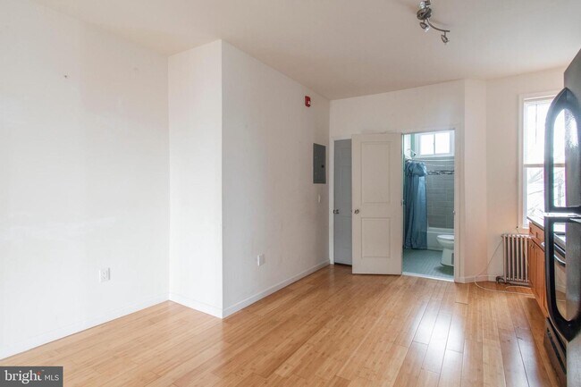 Foto del edificio - 3313 N Park Ave