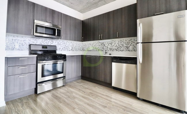 Photo - 1323 S Wabash Ave (Chicago, IL) Apartment